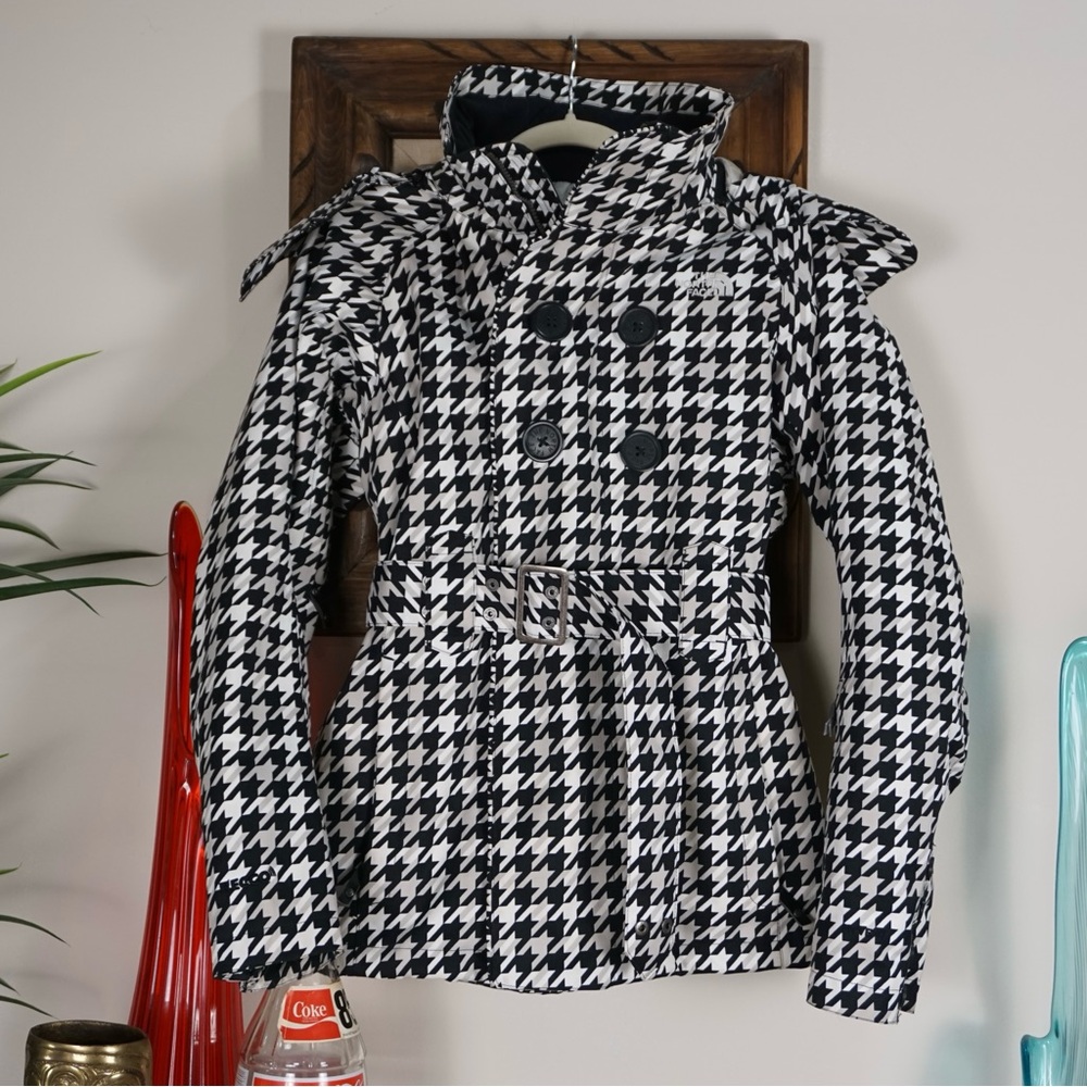 North face black and white houndstooth hyvent Rocco ski coat